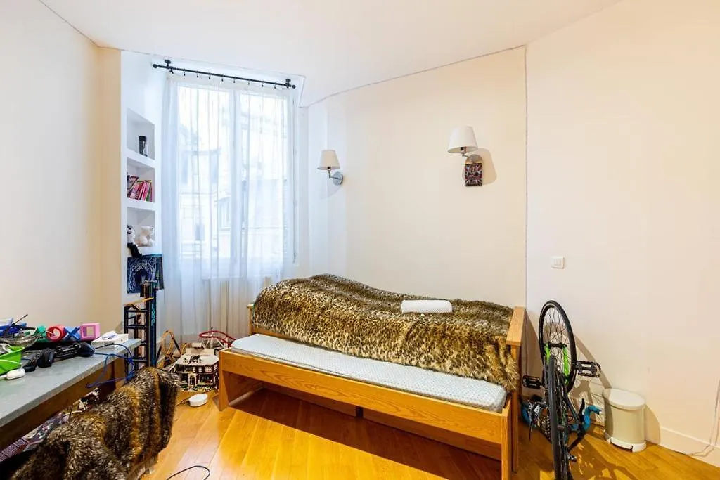Appartement Victor Hugo à Paris 0*,  France